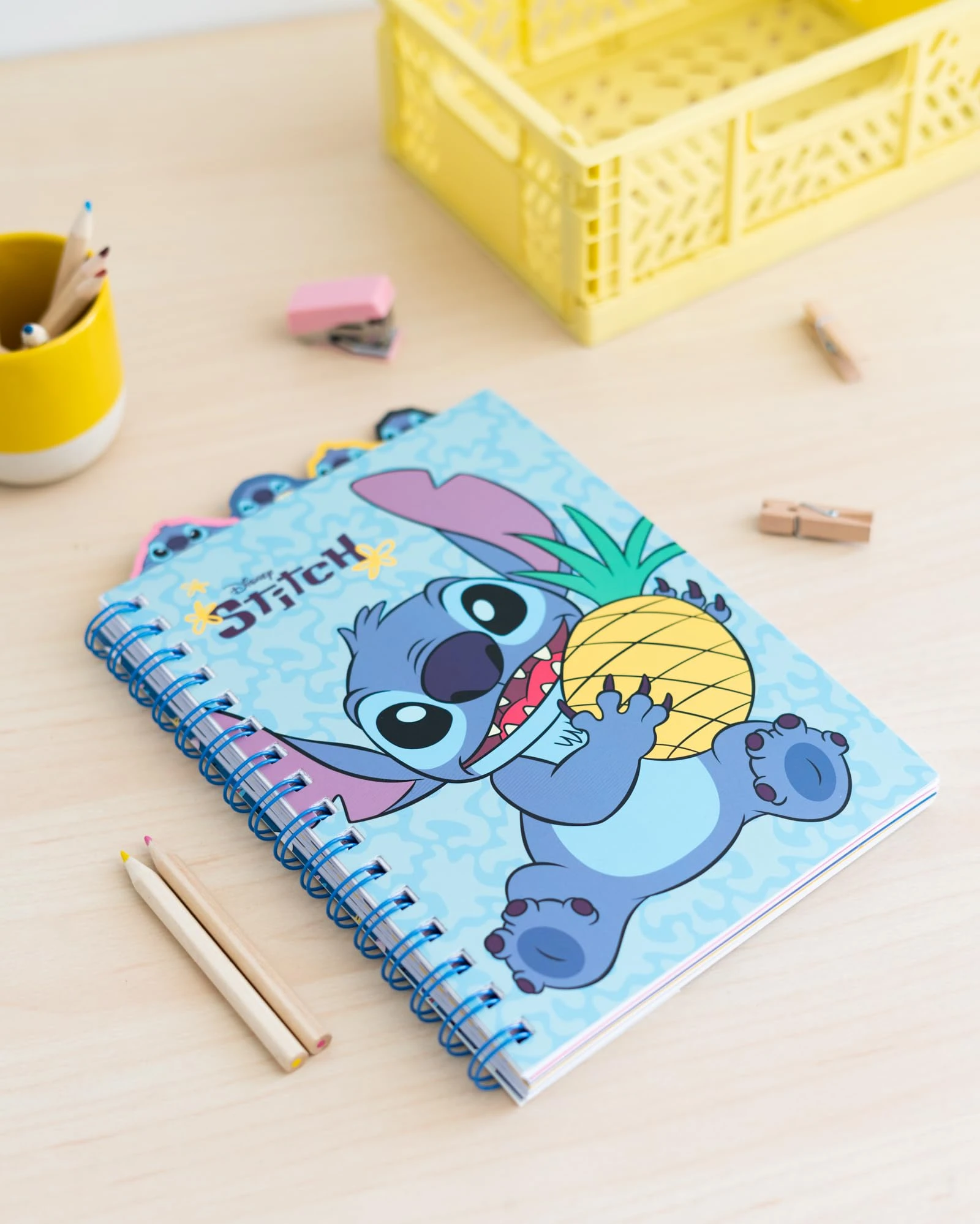 Carnet de notes A5 Lilo & Stitch avec intercalaires, 160 pages pointillées – Image 7